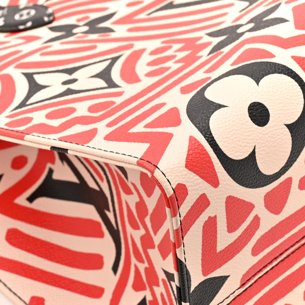 Monogram Giant Crafty Onthego GM Creme Rouge Black