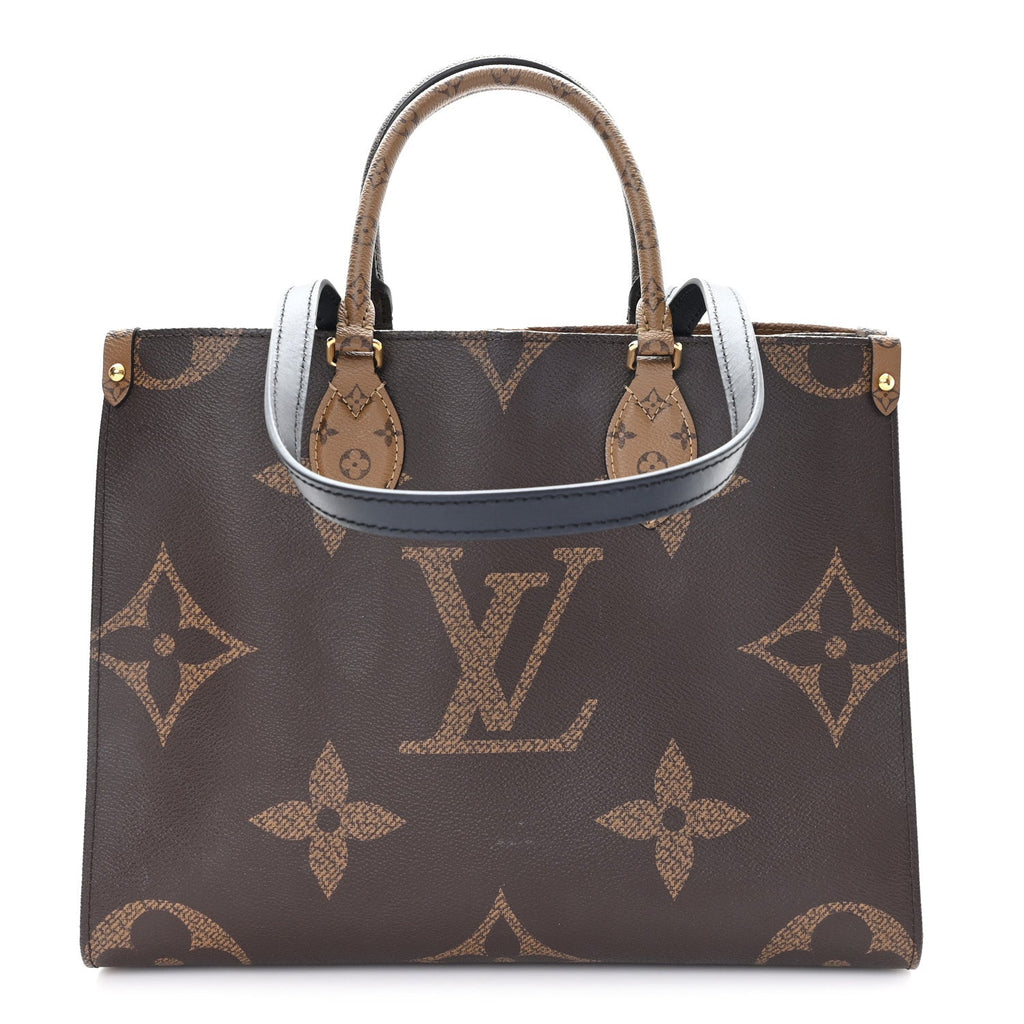 Reverse Monogram Giant Onthego MM