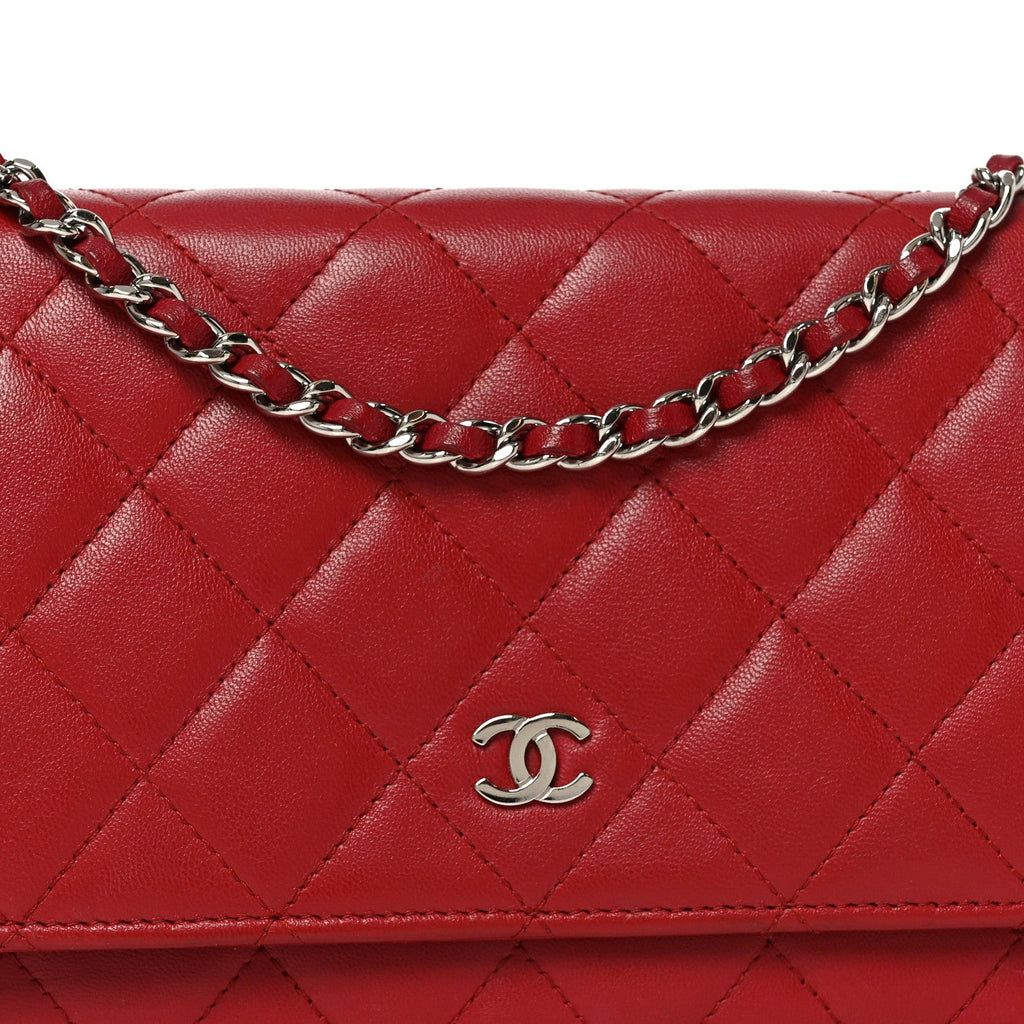 Lambskin Quilted Wallet On Chain WOC Red