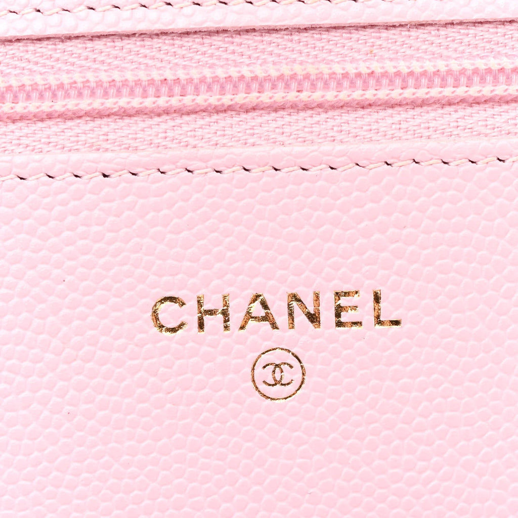 Caviar Quilted Wallet on Chain WOC Light Pink