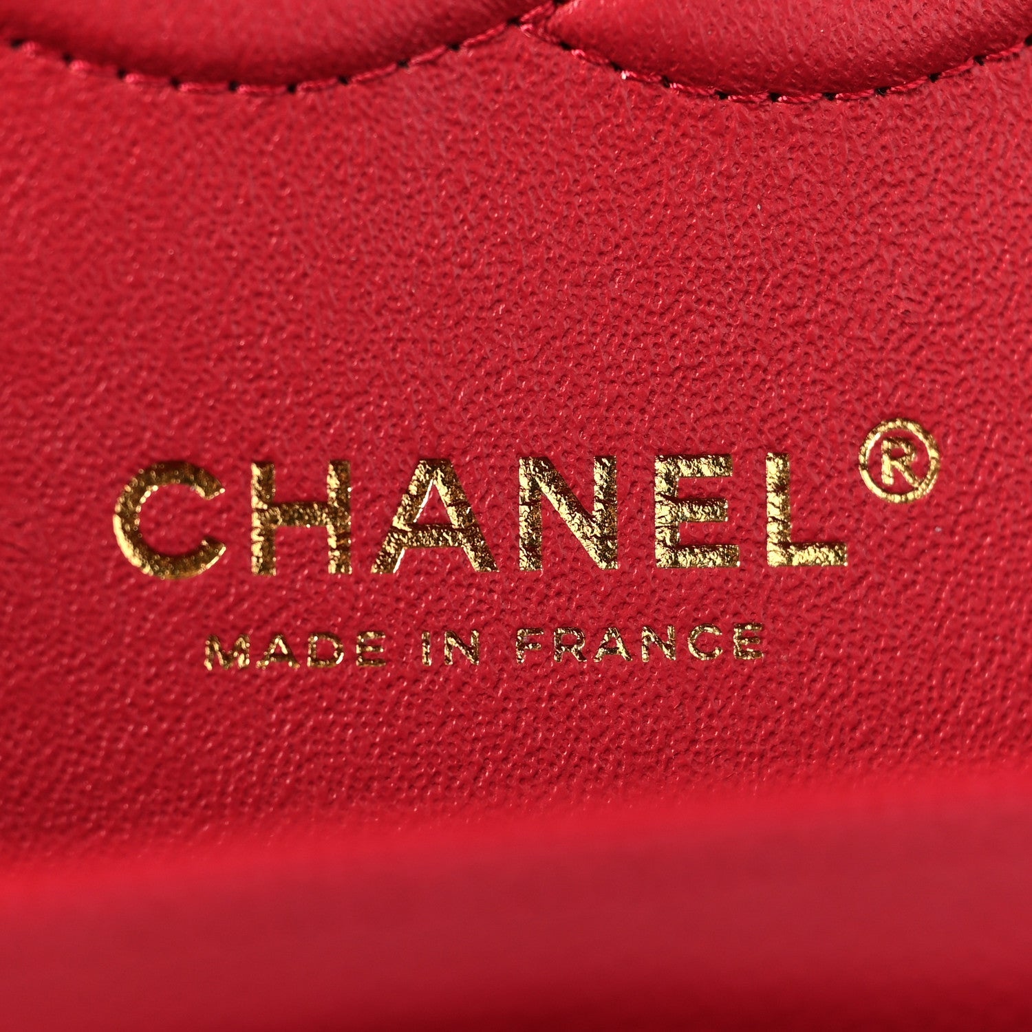 Caviar Chevron Quilted Medium Double Flap Red