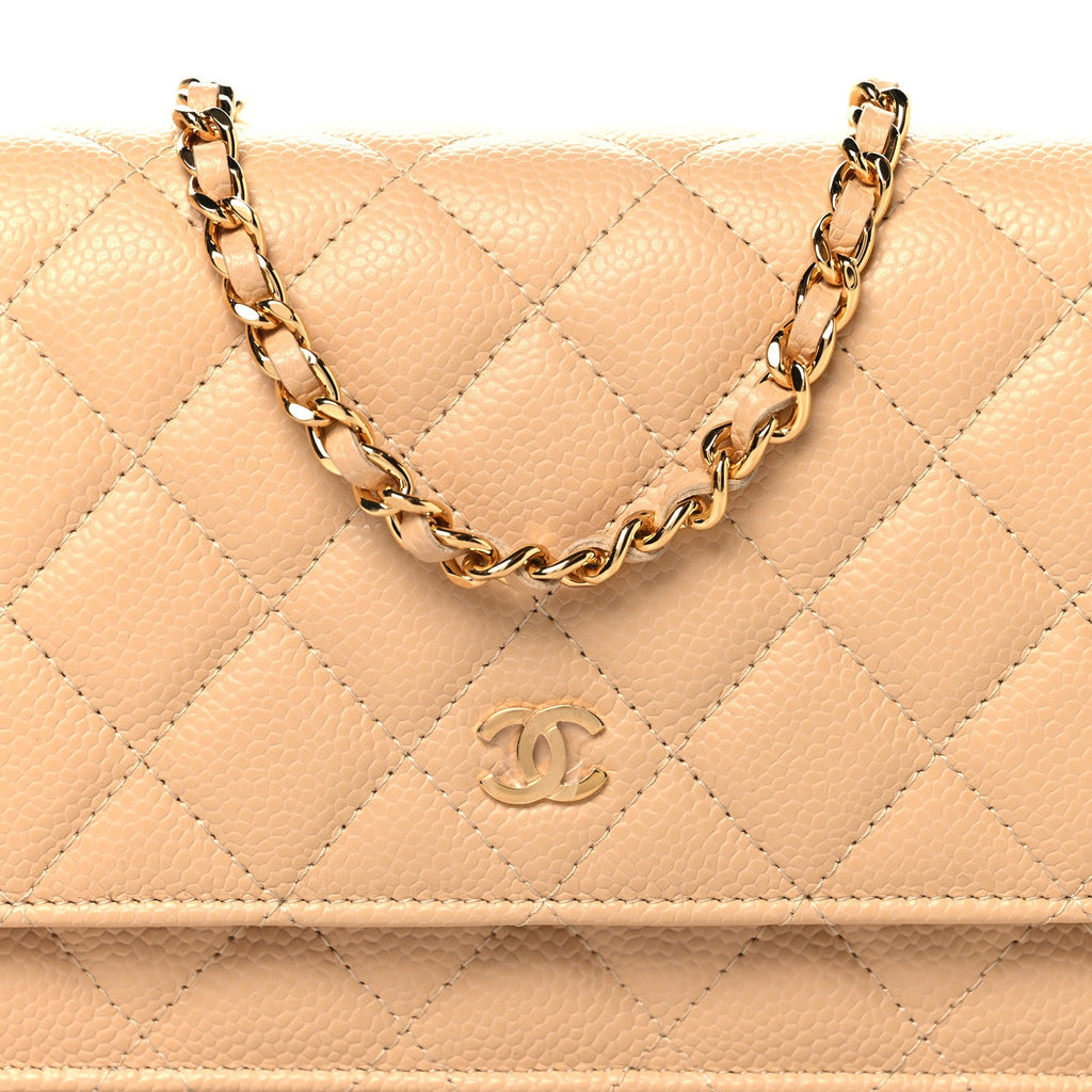 Caviar Quilted Wallet on Chain WOC Beige
