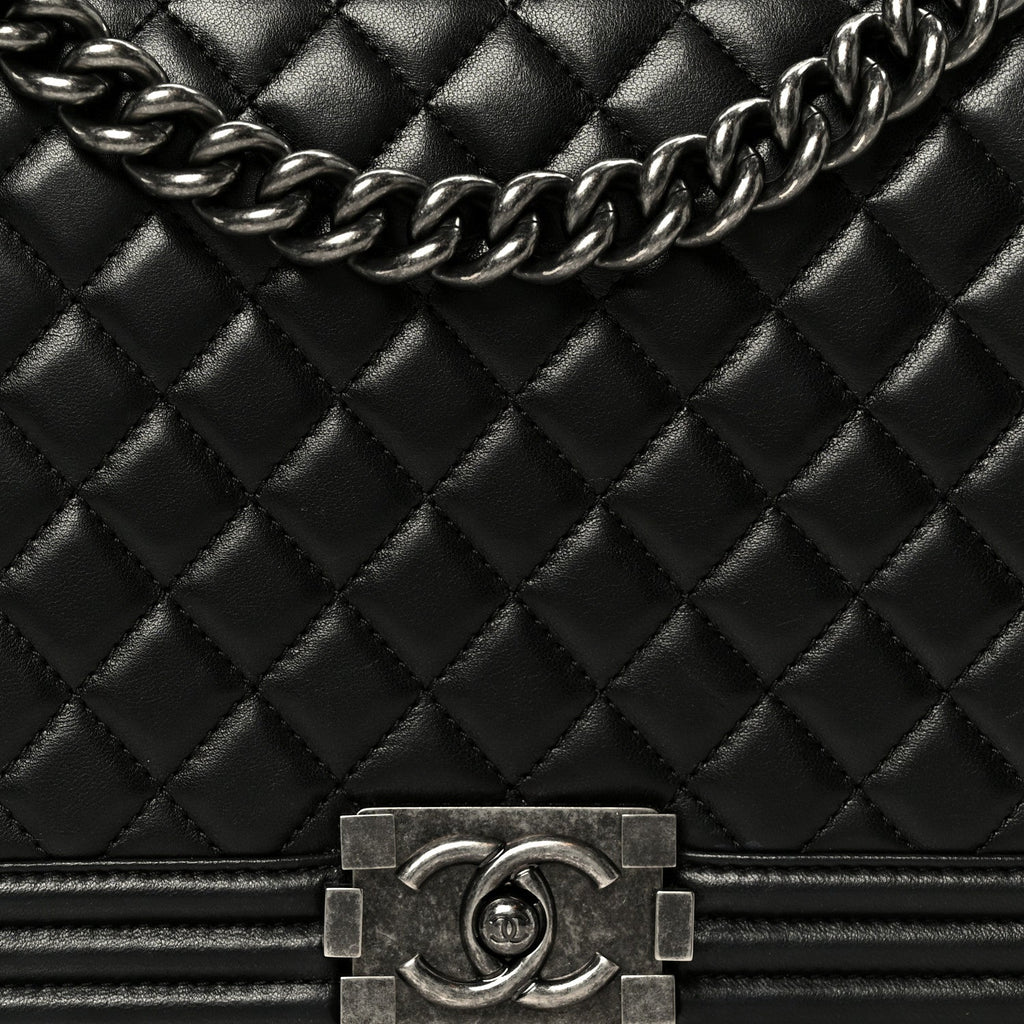 Calfskin Quilted Medium Boy Flap Black