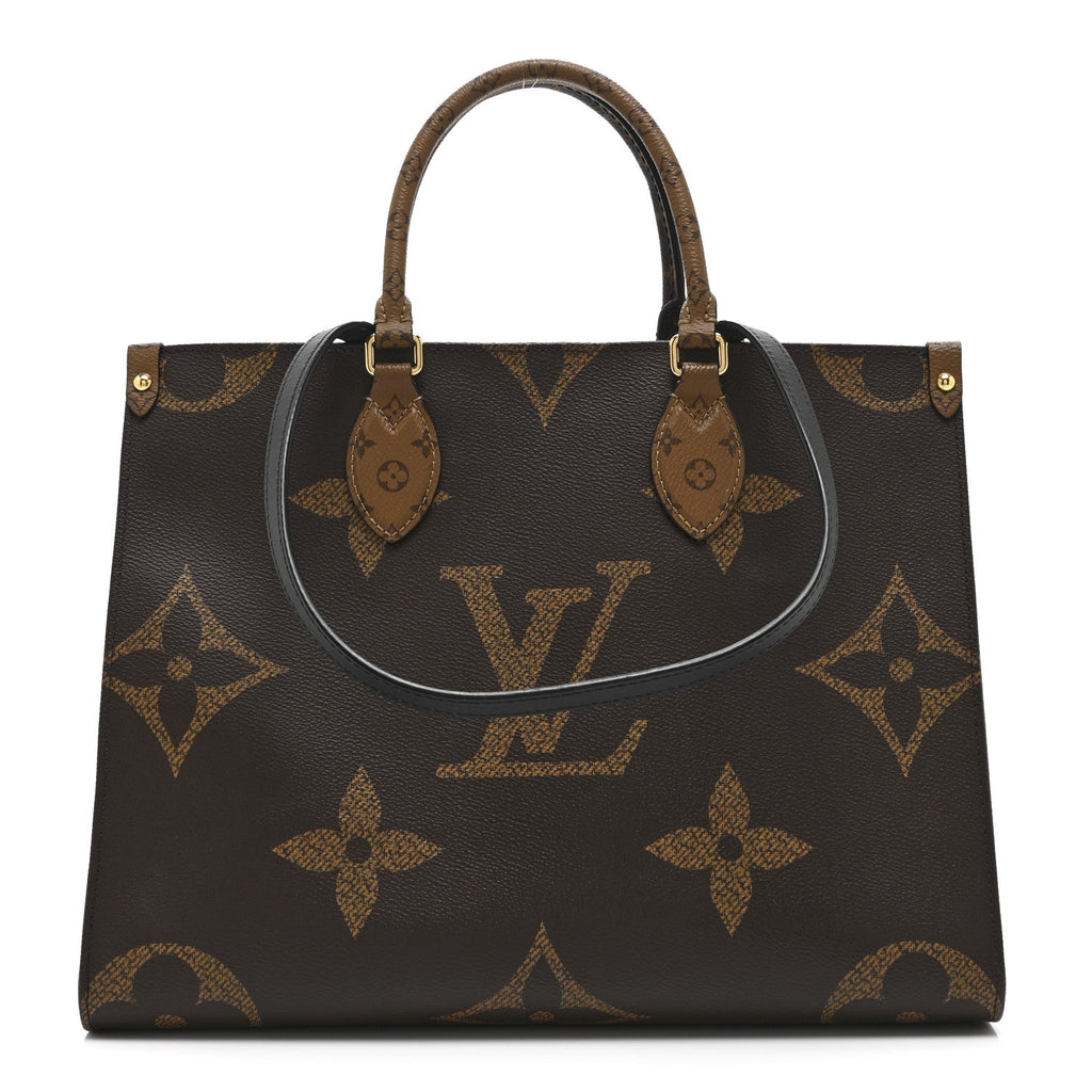 Reverse Monogram Giant Onthego MM
