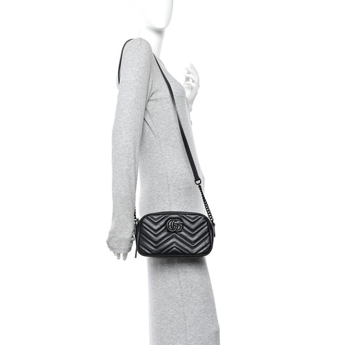 Calfskin Matelasse Monochrome Small GG Marmont Chain Shoulder Bag Black