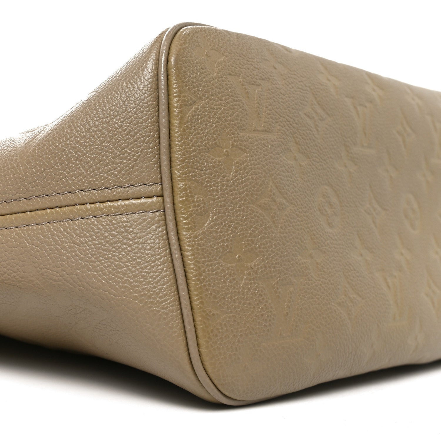 Empreinte Monogram Giant Neverfull MM Tourterelle