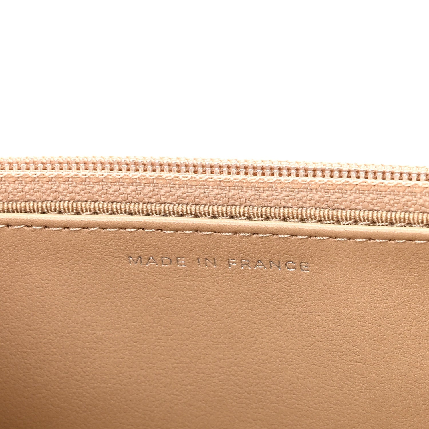Caviar Quilted Wallet on Chain WOC Beige
