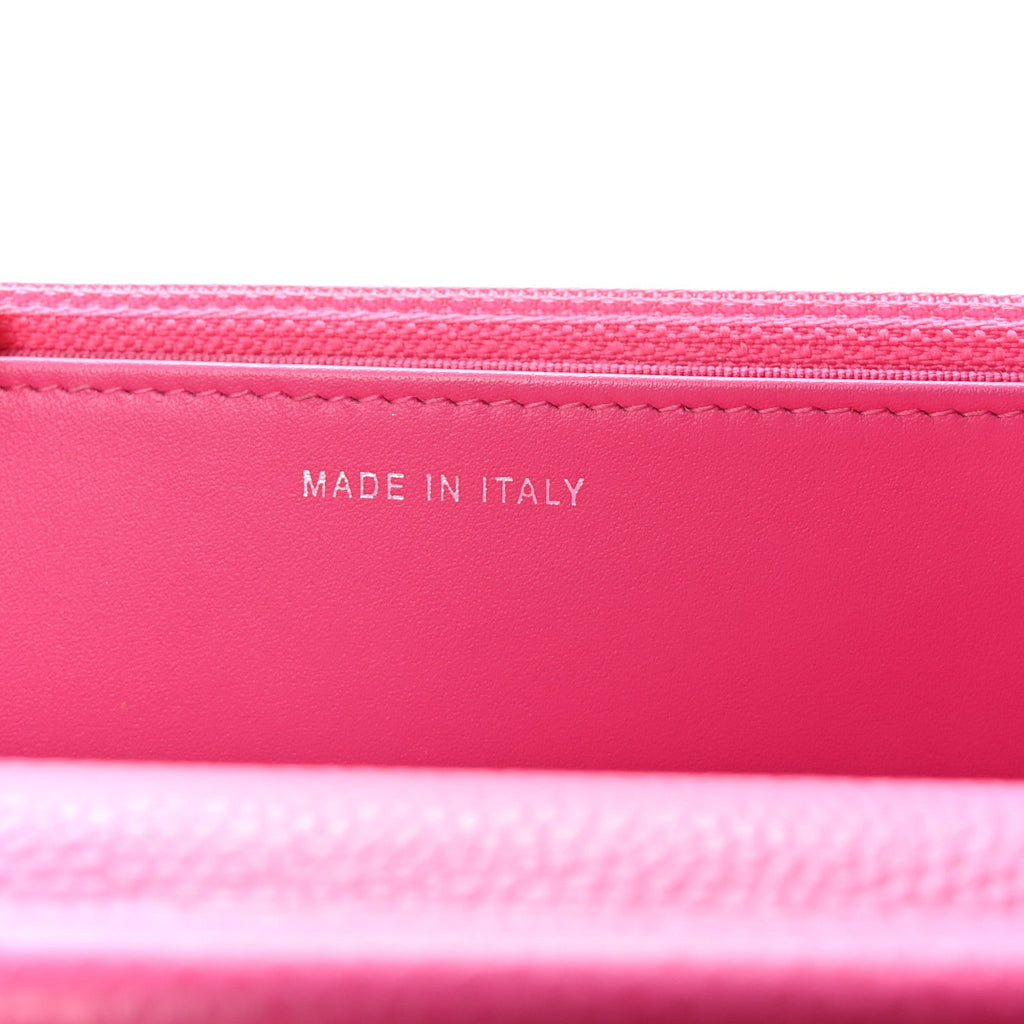 Caviar Quilted Wallet on Chain WOC Pink