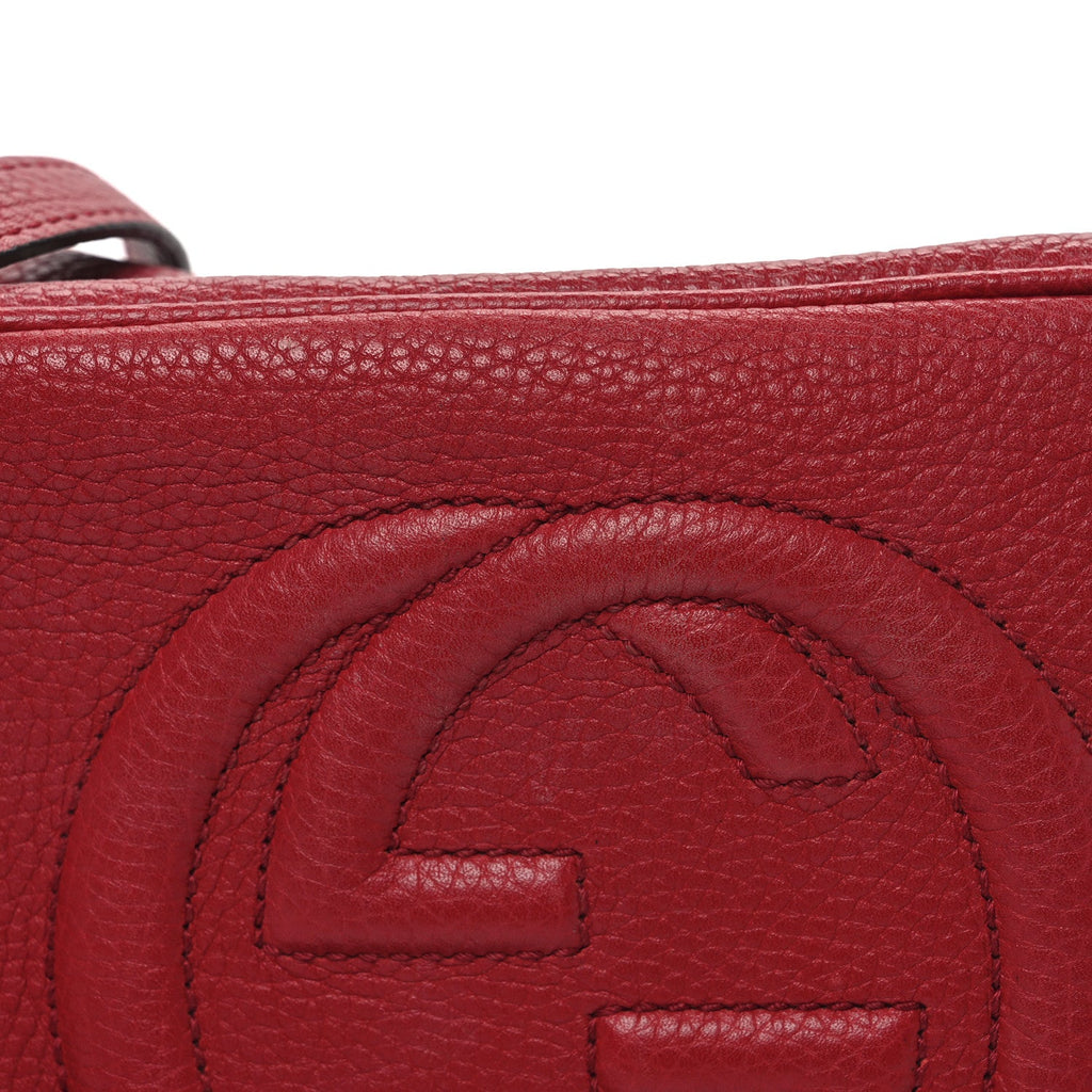Pebbled Calfskin Small Soho Disco Bag Vibrant Red