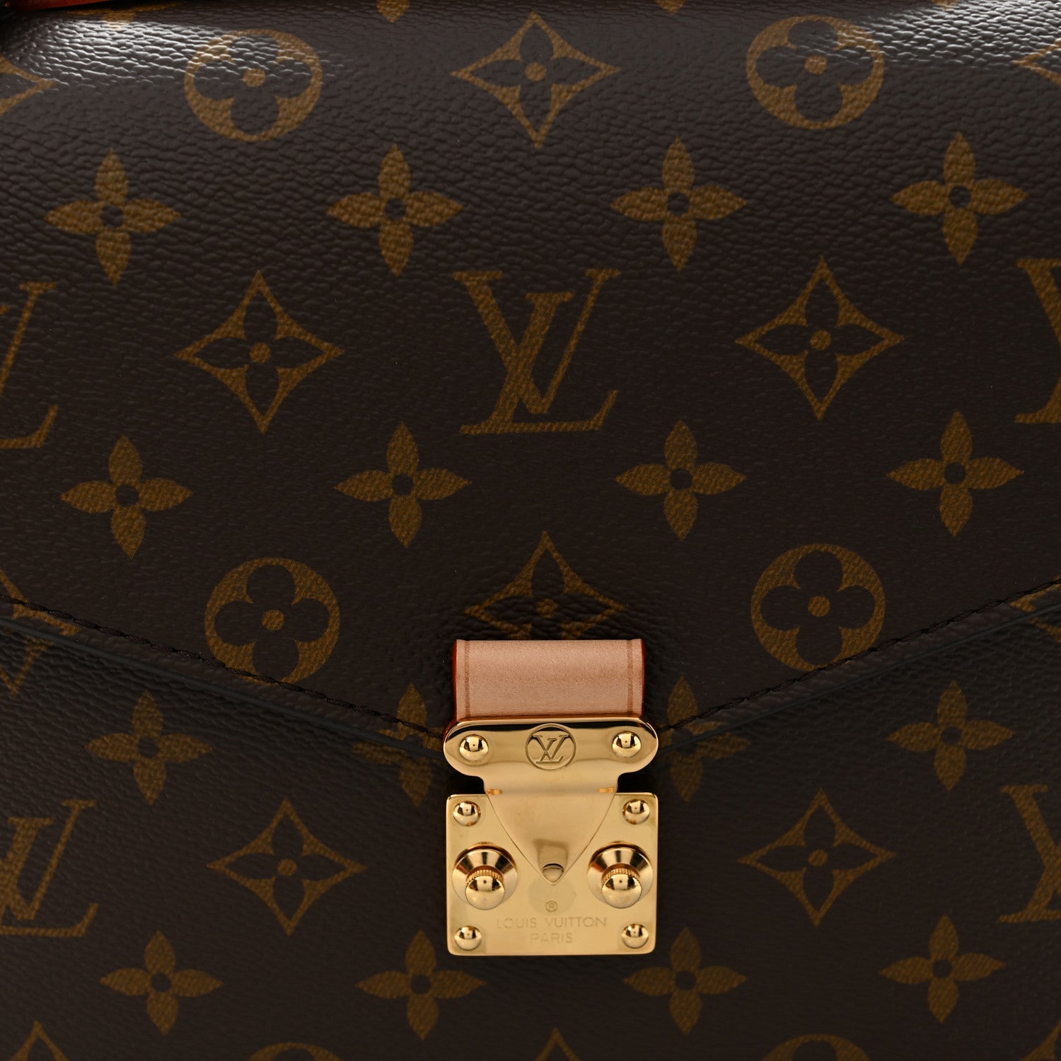 Monogram Pochette Metis