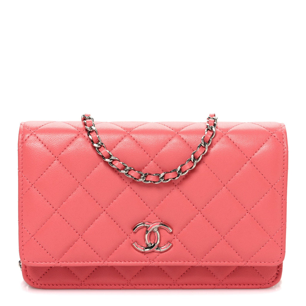 Lambskin Quilted Wallet On Chain WOC Pink